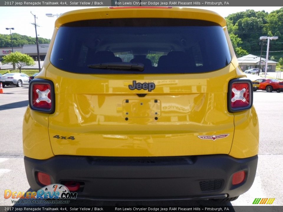 2017 Jeep Renegade Trailhawk 4x4 Solar Yellow / Black Photo #4