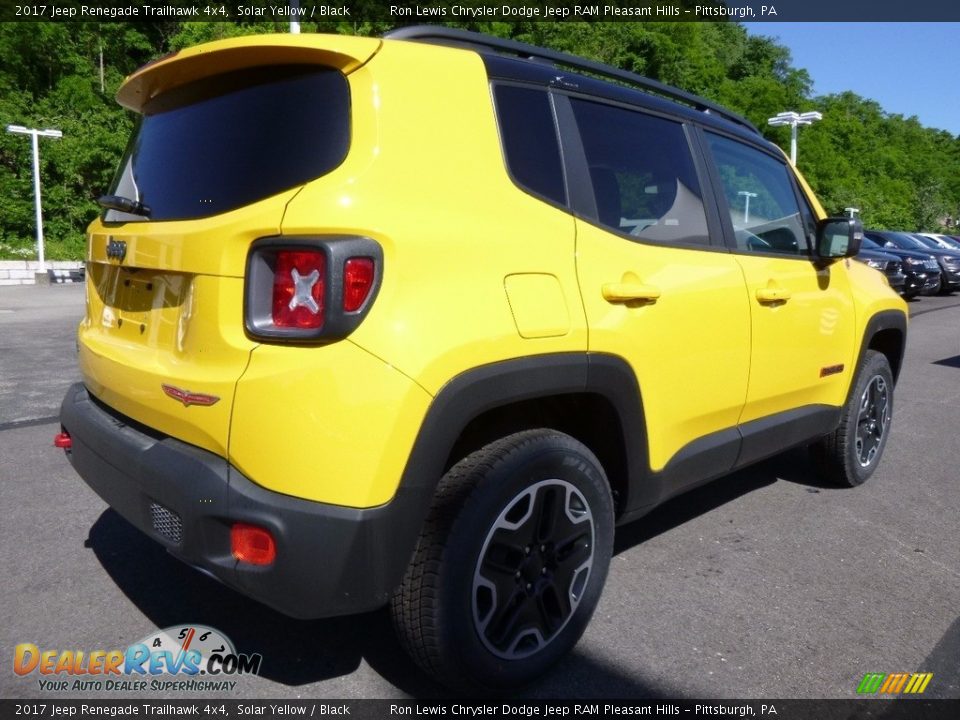 2017 Jeep Renegade Trailhawk 4x4 Solar Yellow / Black Photo #5