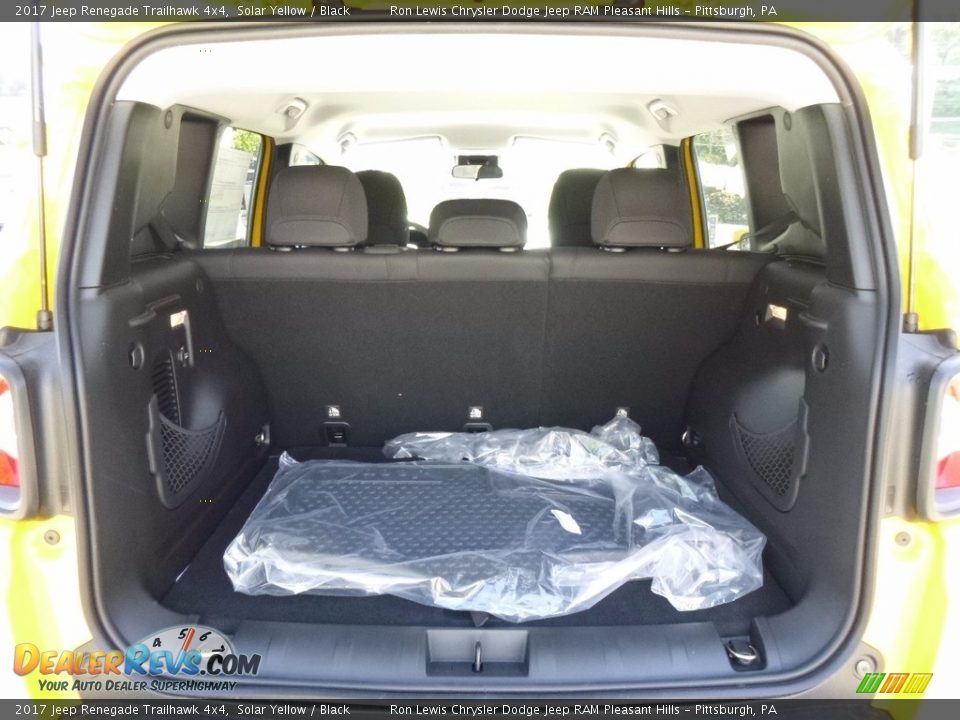 2017 Jeep Renegade Trailhawk 4x4 Solar Yellow / Black Photo #6