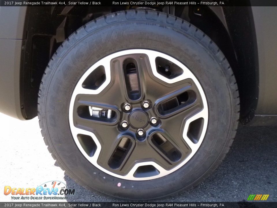 2017 Jeep Renegade Trailhawk 4x4 Solar Yellow / Black Photo #10