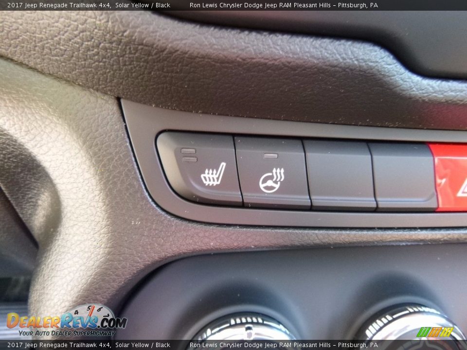 2017 Jeep Renegade Trailhawk 4x4 Solar Yellow / Black Photo #17
