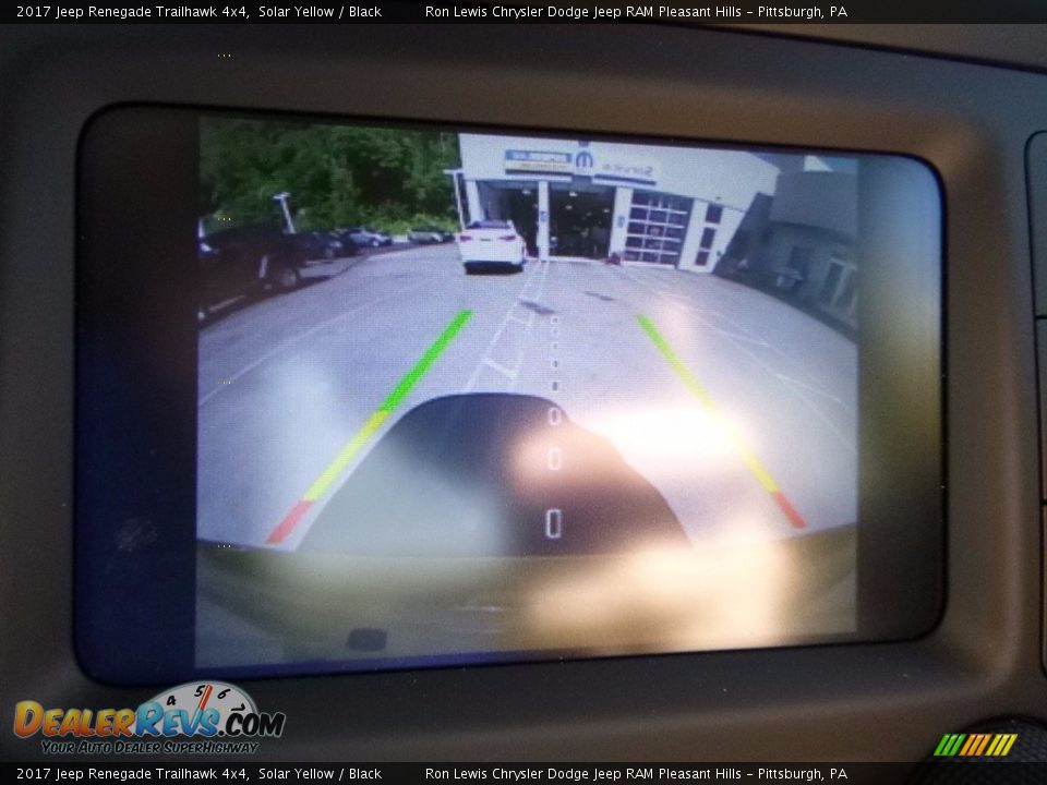 2017 Jeep Renegade Trailhawk 4x4 Solar Yellow / Black Photo #19