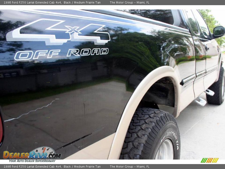 1998 Ford F250 Lariat Extended Cab 4x4 Black / Medium Prairie Tan Photo #15