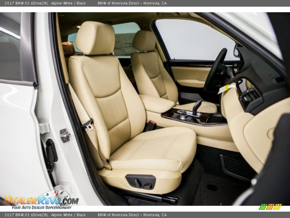 2017 BMW X3 sDrive28i Alpine White / Black Photo #2