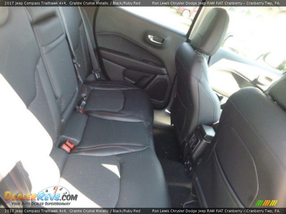 2017 Jeep Compass Trailhawk 4x4 Granite Crystal Metallic / Black/Ruby Red Photo #12