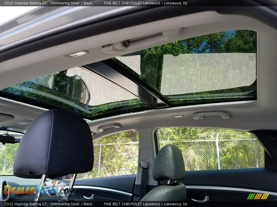 2015 Hyundai Elantra GT Shimmering Silver / Black Photo #14