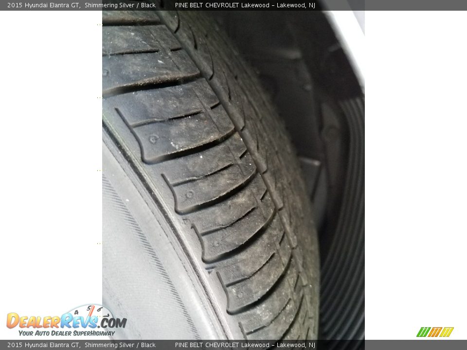 2015 Hyundai Elantra GT Shimmering Silver / Black Photo #26