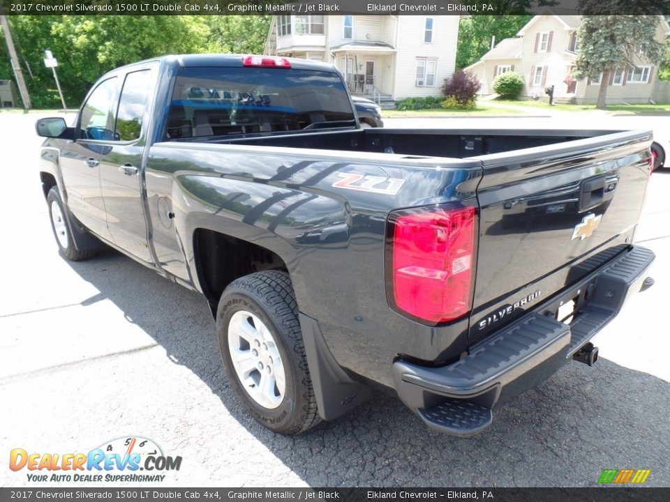 2017 Chevrolet Silverado 1500 LT Double Cab 4x4 Graphite Metallic / Jet Black Photo #7