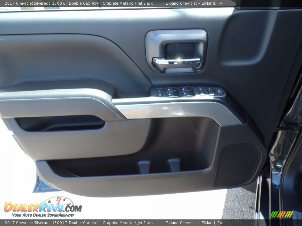 2017 Chevrolet Silverado 1500 LT Double Cab 4x4 Graphite Metallic / Jet Black Photo #14