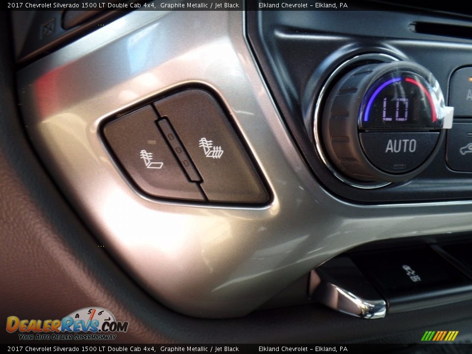 2017 Chevrolet Silverado 1500 LT Double Cab 4x4 Graphite Metallic / Jet Black Photo #34