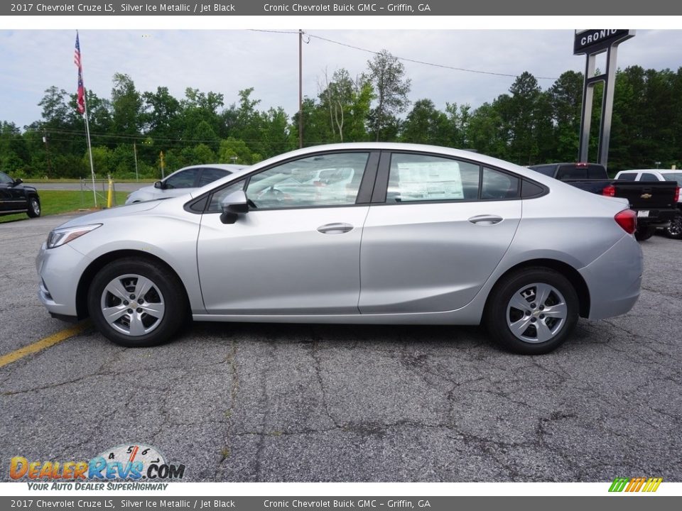 2017 Chevrolet Cruze LS Silver Ice Metallic / Jet Black Photo #4