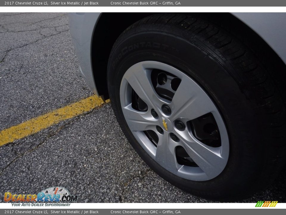 2017 Chevrolet Cruze LS Silver Ice Metallic / Jet Black Photo #11