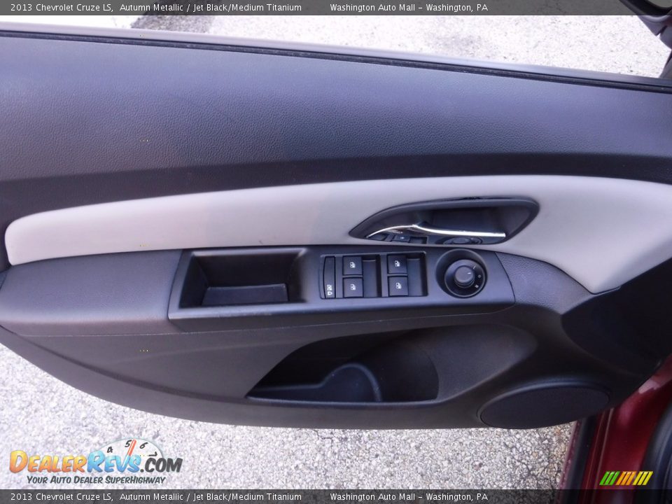2013 Chevrolet Cruze LS Autumn Metallic / Jet Black/Medium Titanium Photo #11