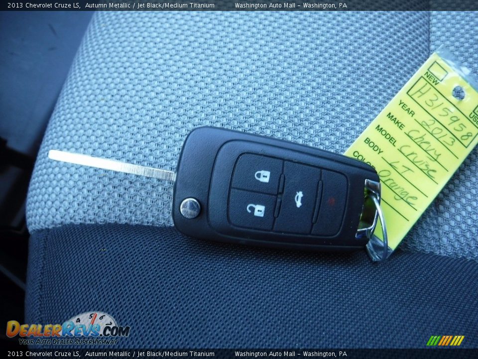 2013 Chevrolet Cruze LS Autumn Metallic / Jet Black/Medium Titanium Photo #23