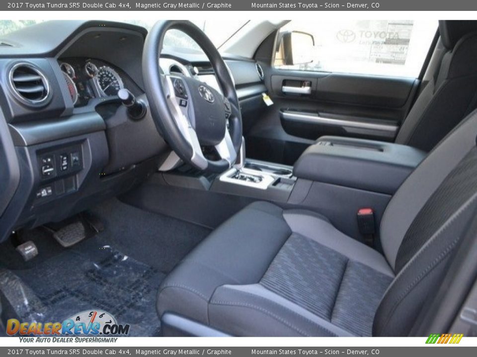 2017 Toyota Tundra SR5 Double Cab 4x4 Magnetic Gray Metallic / Graphite Photo #5