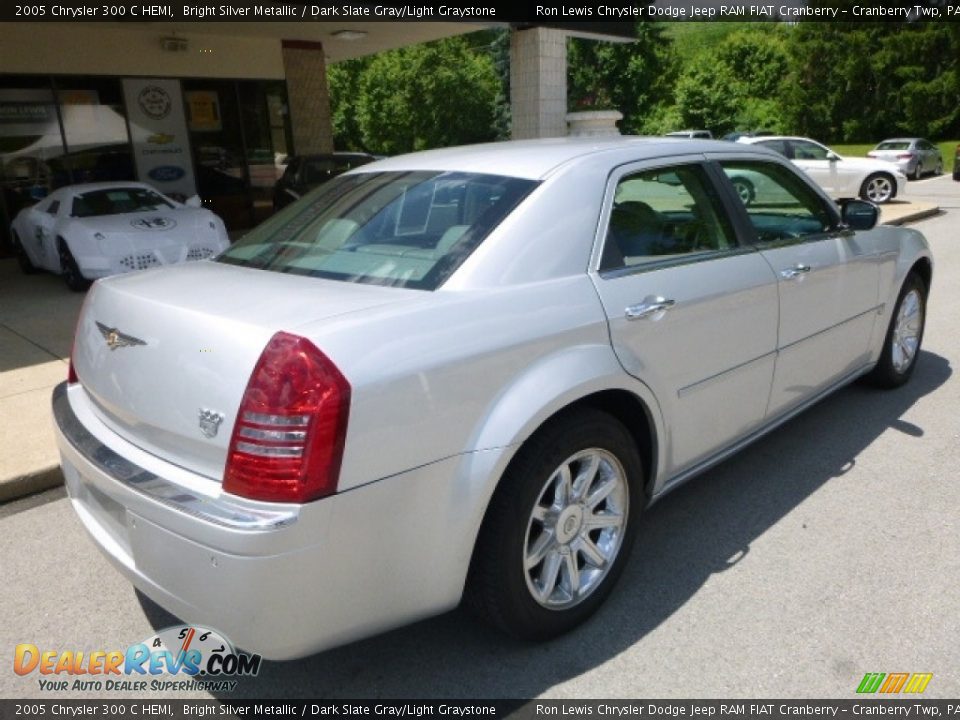 2005 Chrysler 300 C HEMI Bright Silver Metallic / Dark Slate Gray/Light Graystone Photo #2