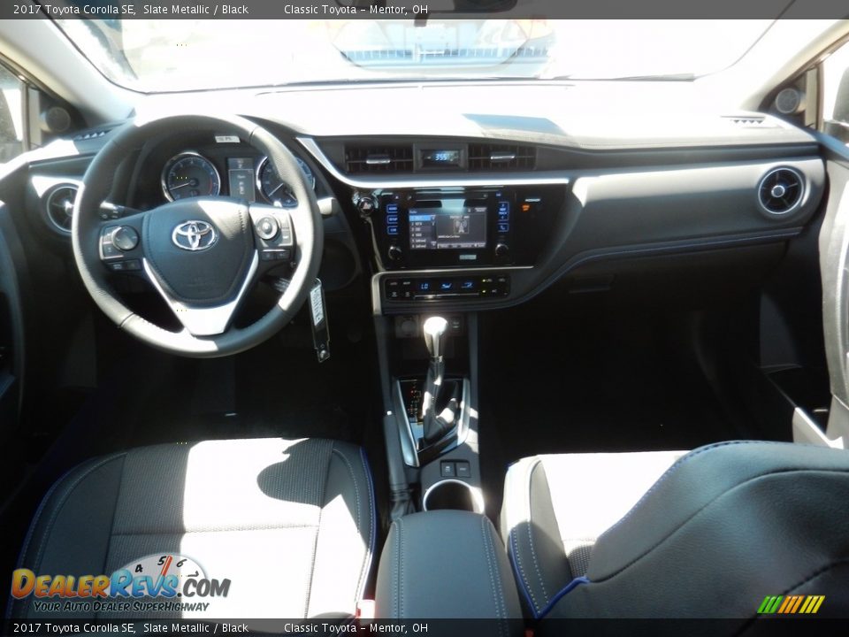 2017 Toyota Corolla SE Slate Metallic / Black Photo #4