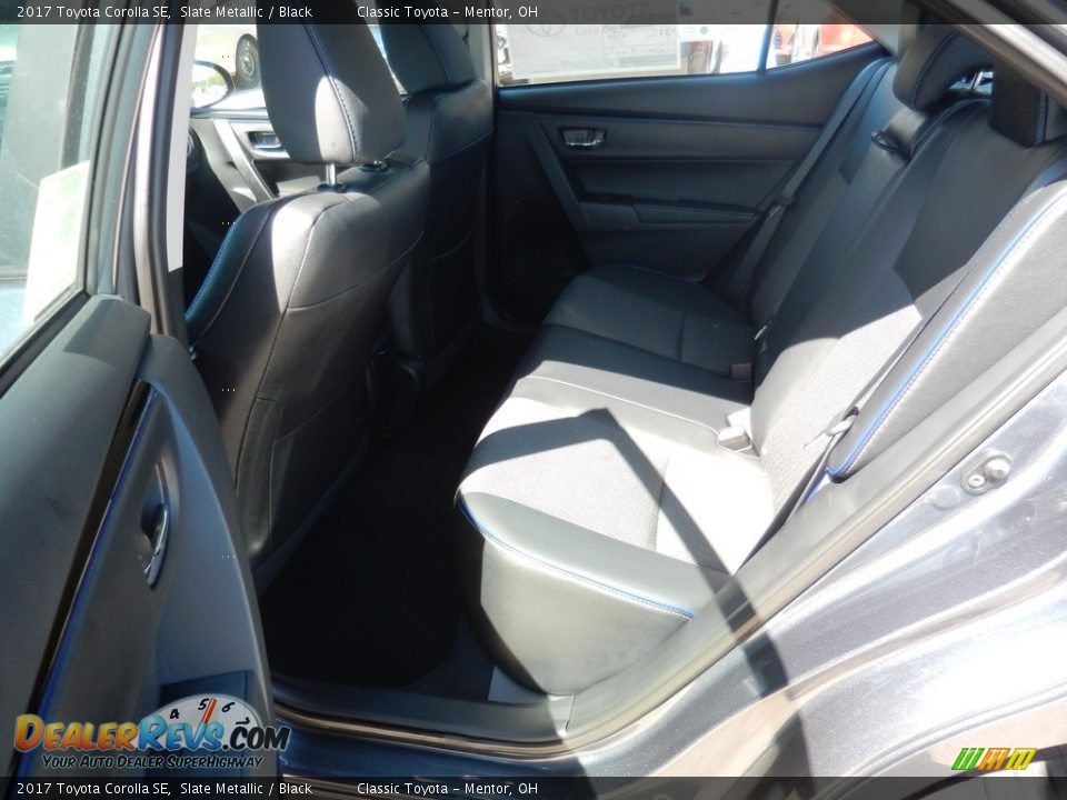 2017 Toyota Corolla SE Slate Metallic / Black Photo #5