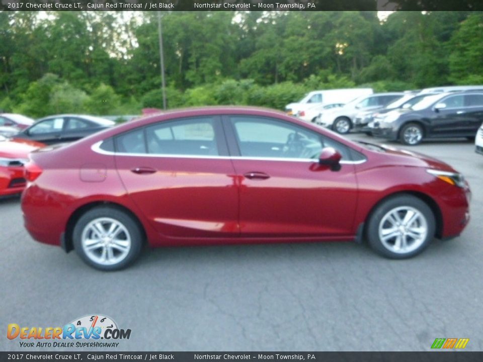 2017 Chevrolet Cruze LT Cajun Red Tintcoat / Jet Black Photo #6