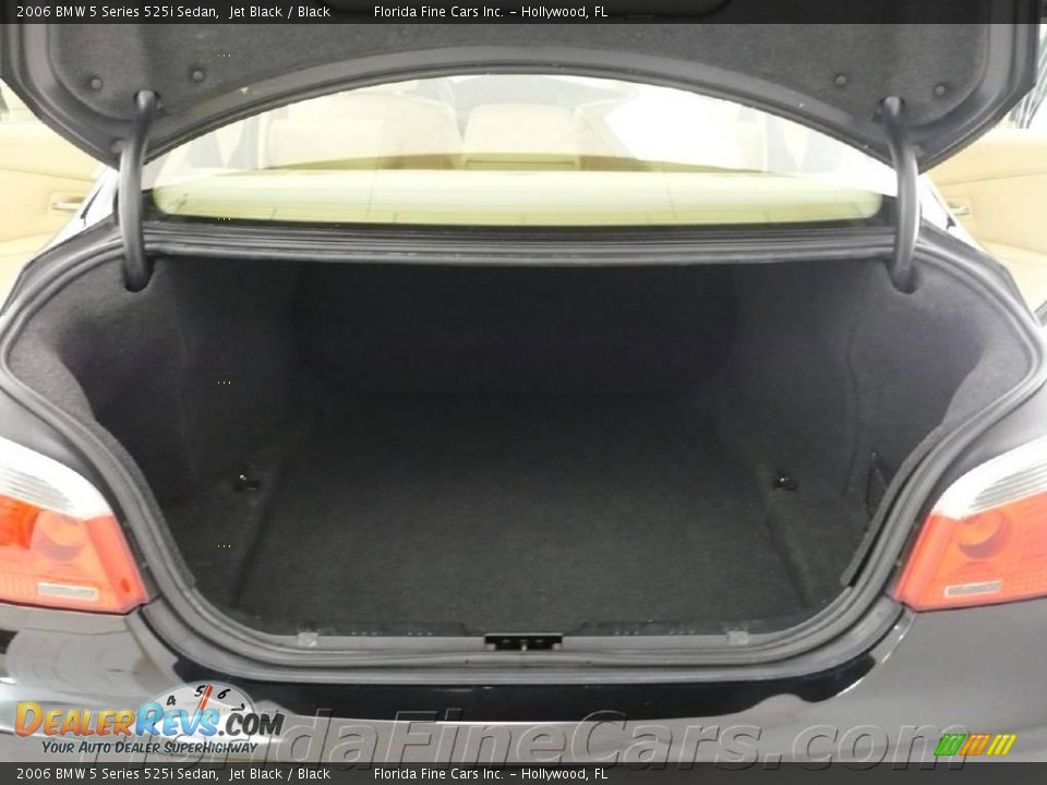2006 BMW 5 Series 525i Sedan Jet Black / Black Photo #10