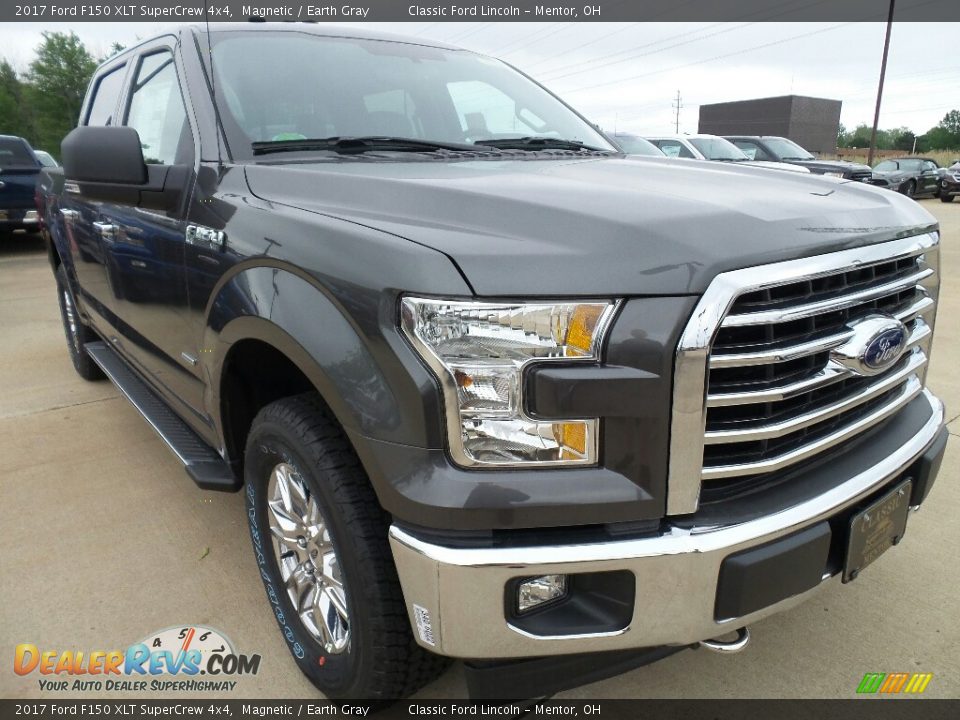 2017 Ford F150 XLT SuperCrew 4x4 Magnetic / Earth Gray Photo #1
