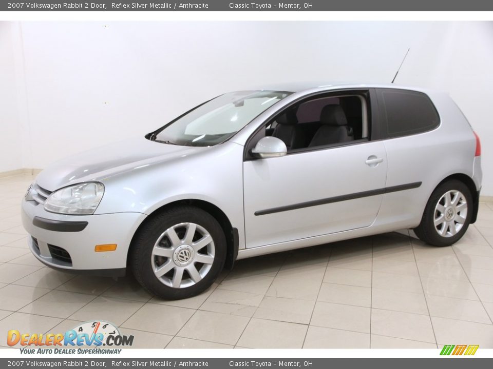 2007 Volkswagen Rabbit 2 Door Reflex Silver Metallic / Anthracite Photo #3