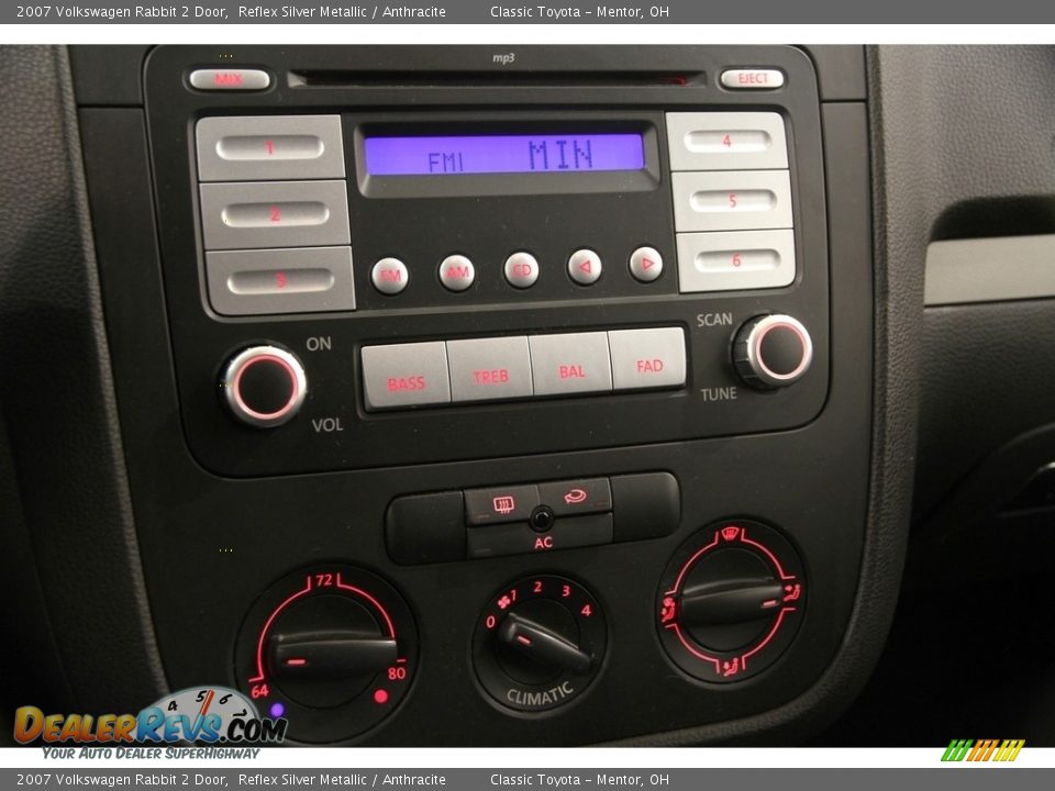 2007 Volkswagen Rabbit 2 Door Reflex Silver Metallic / Anthracite Photo #10