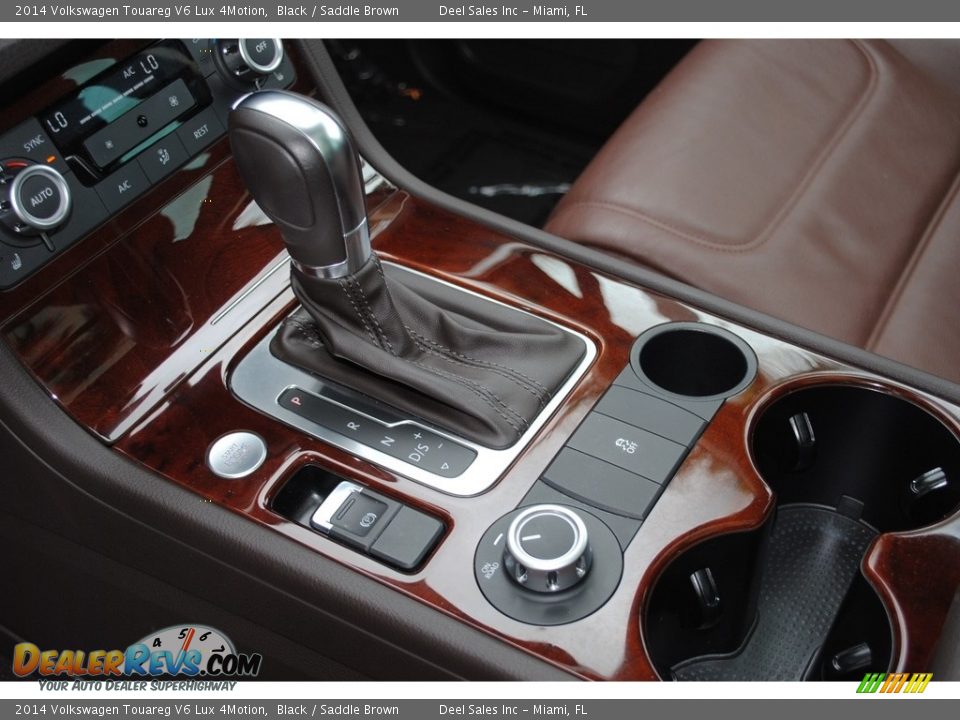 2014 Volkswagen Touareg V6 Lux 4Motion Black / Saddle Brown Photo #16