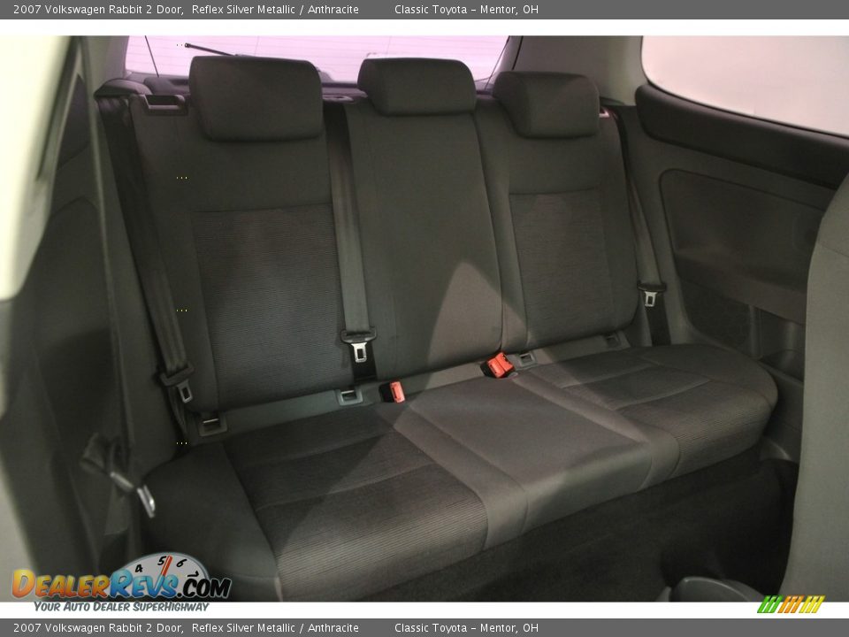 2007 Volkswagen Rabbit 2 Door Reflex Silver Metallic / Anthracite Photo #14