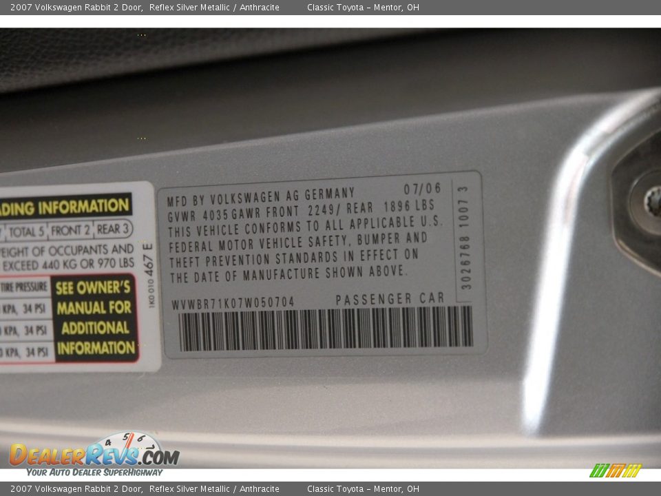 2007 Volkswagen Rabbit 2 Door Reflex Silver Metallic / Anthracite Photo #18