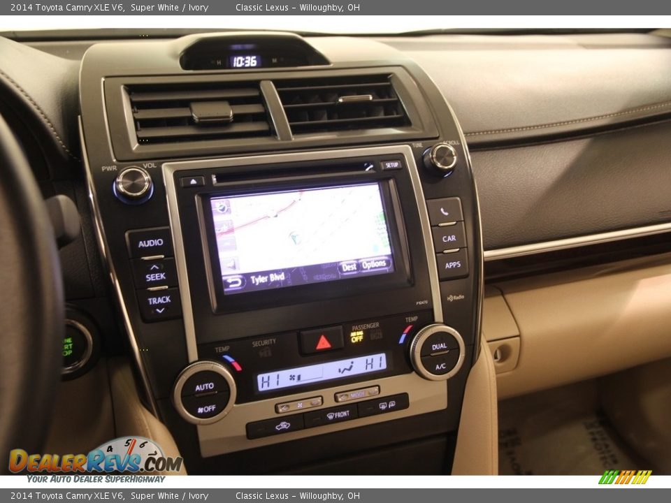 2014 Toyota Camry XLE V6 Super White / Ivory Photo #9