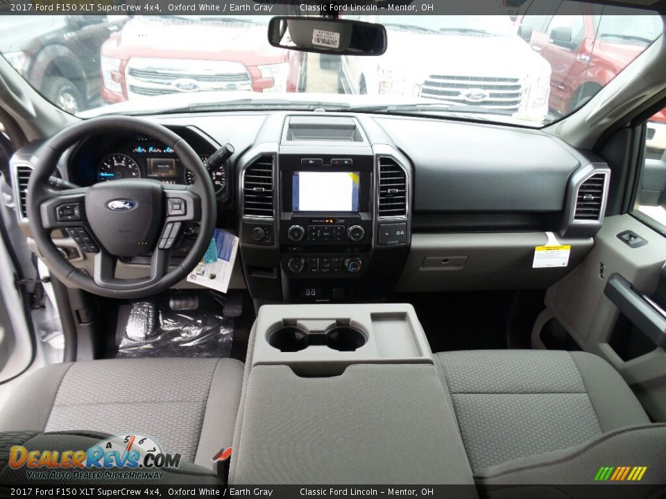 2017 Ford F150 XLT SuperCrew 4x4 Oxford White / Earth Gray Photo #7