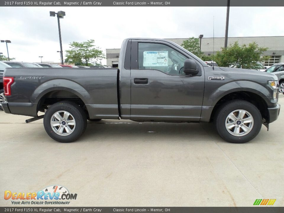 2017 Ford F150 XL Regular Cab Magnetic / Earth Gray Photo #3
