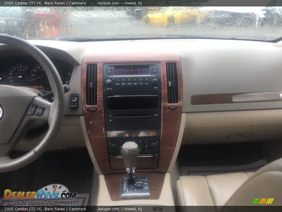 2005 Cadillac STS V6 Black Raven / Cashmere Photo #12