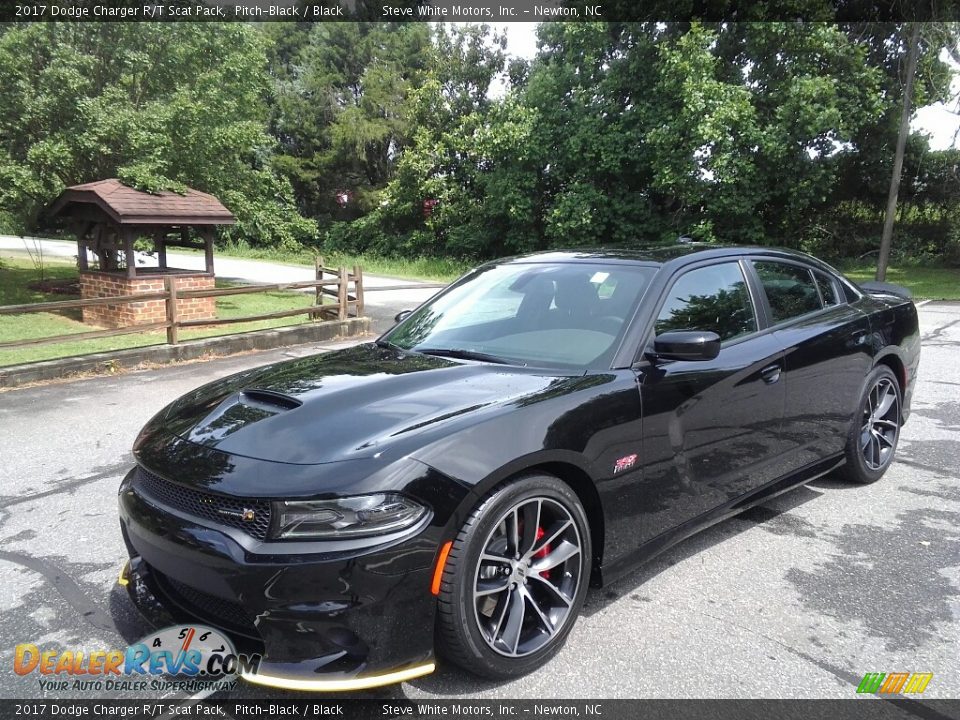 2017 Dodge Charger R/T Scat Pack Pitch-Black / Black Photo #2