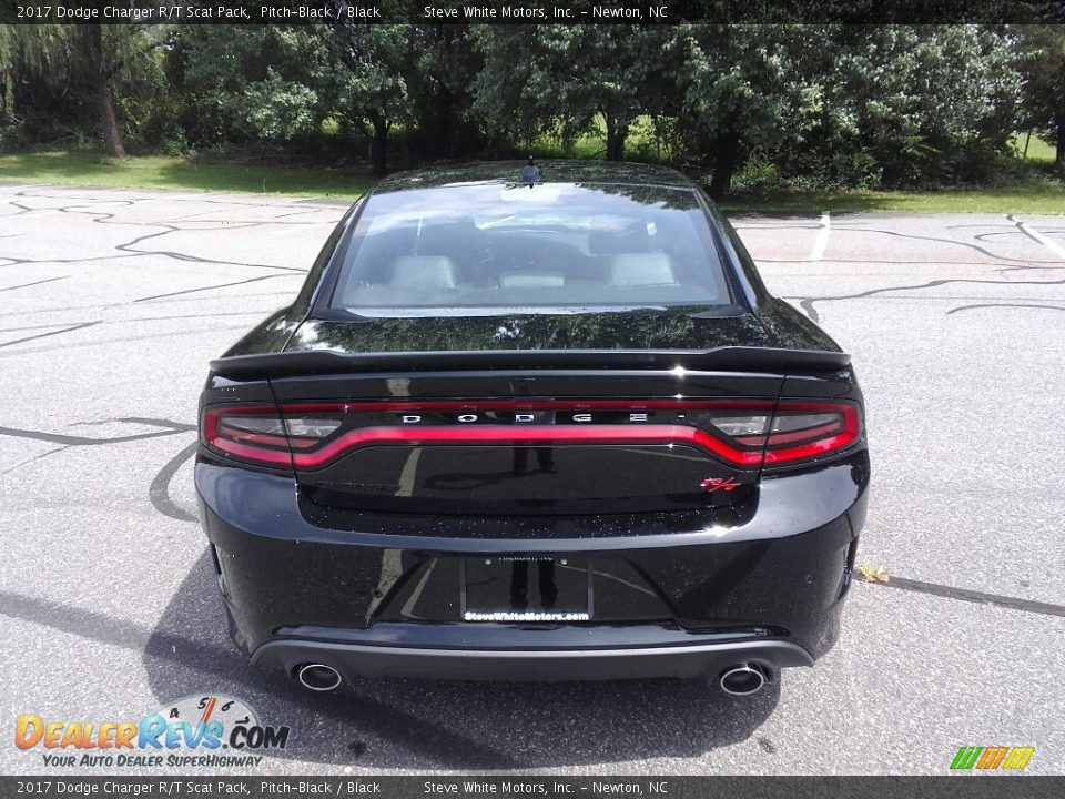 2017 Dodge Charger R/T Scat Pack Pitch-Black / Black Photo #7