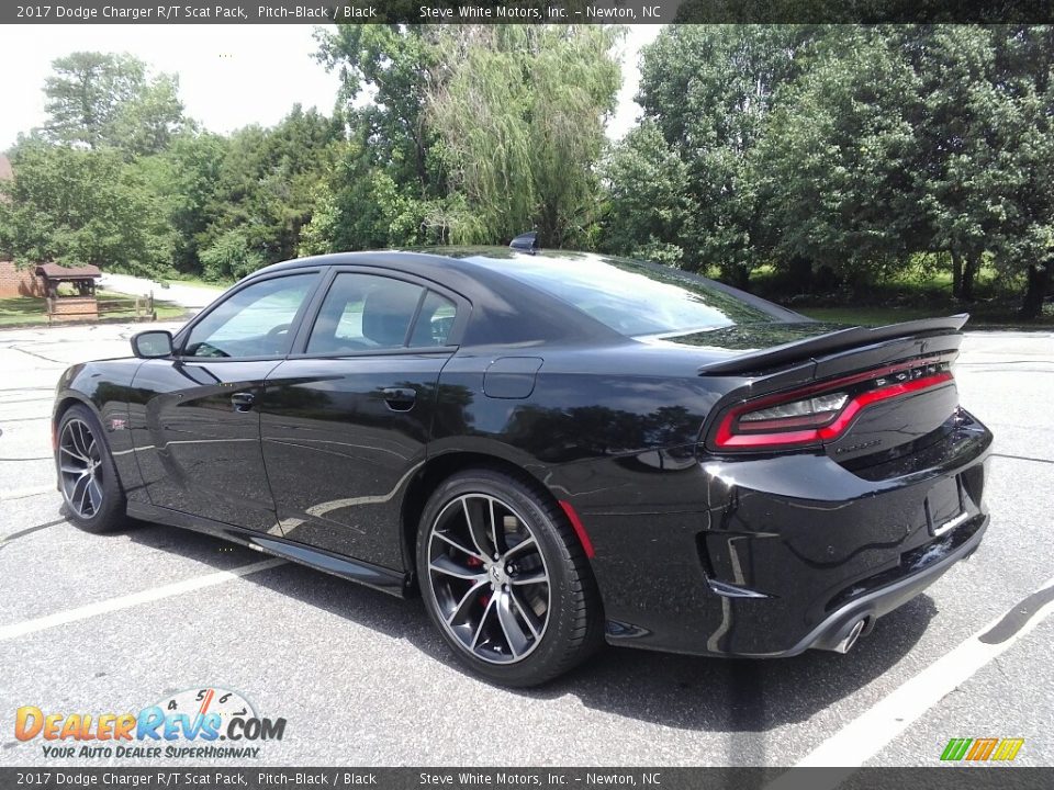 2017 Dodge Charger R/T Scat Pack Pitch-Black / Black Photo #8