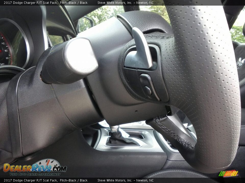 2017 Dodge Charger R/T Scat Pack Pitch-Black / Black Photo #10