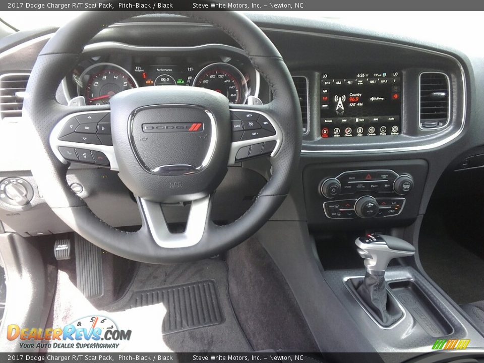 2017 Dodge Charger R/T Scat Pack Pitch-Black / Black Photo #24