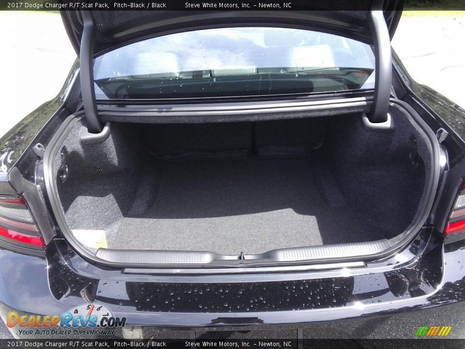 2017 Dodge Charger R/T Scat Pack Pitch-Black / Black Photo #28