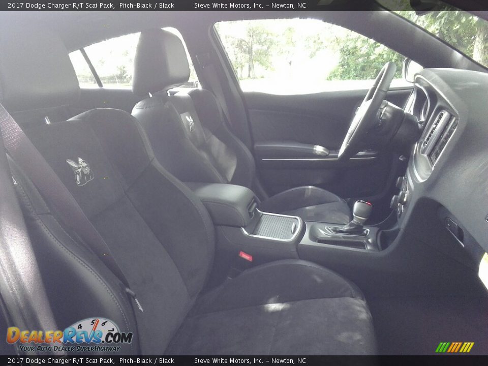 2017 Dodge Charger R/T Scat Pack Pitch-Black / Black Photo #30