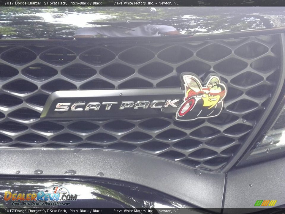 2017 Dodge Charger R/T Scat Pack Pitch-Black / Black Photo #35