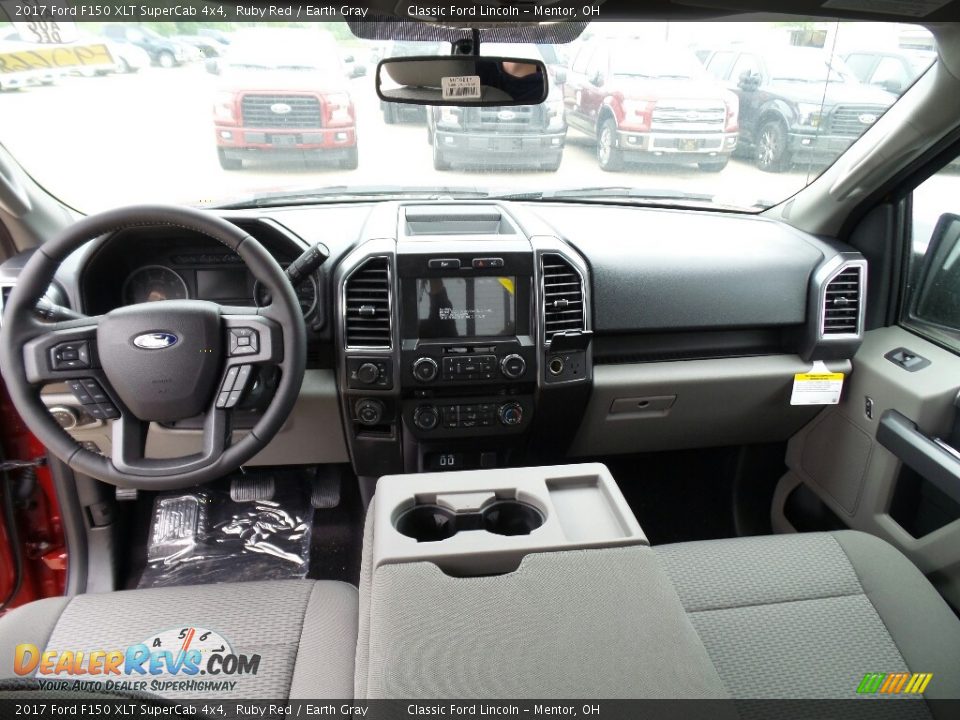 2017 Ford F150 XLT SuperCab 4x4 Ruby Red / Earth Gray Photo #8