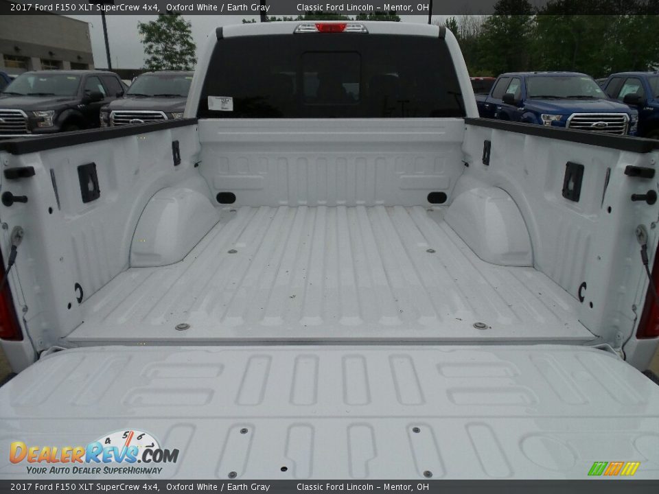 2017 Ford F150 XLT SuperCrew 4x4 Oxford White / Earth Gray Photo #5