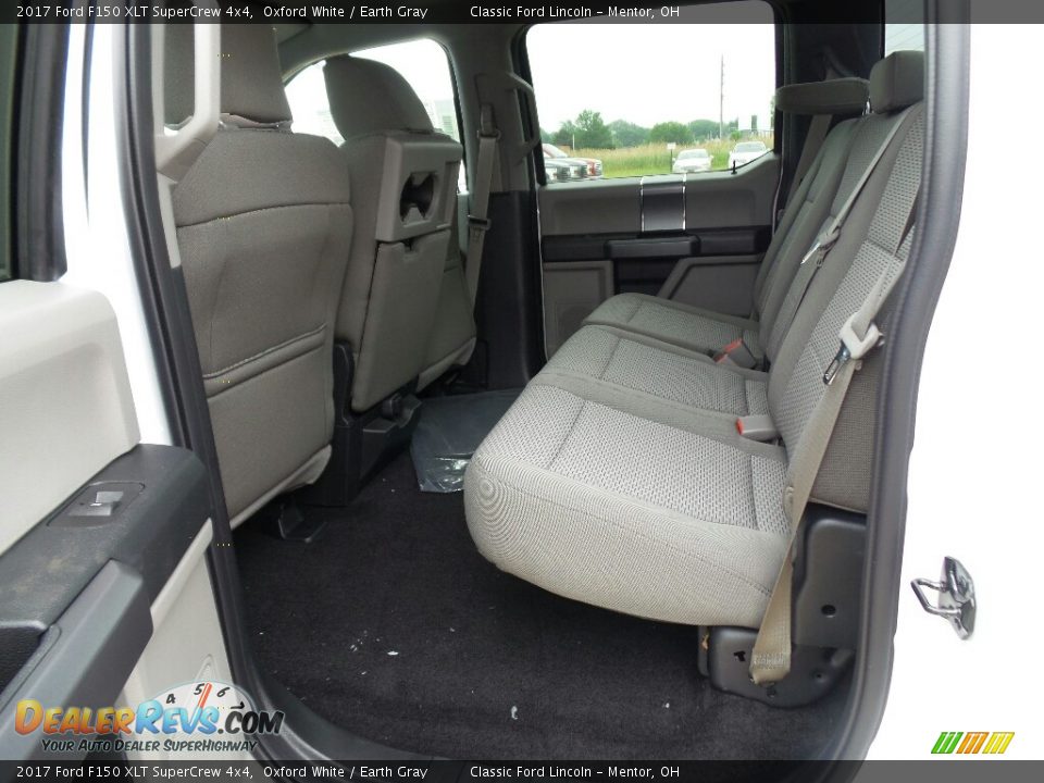 2017 Ford F150 XLT SuperCrew 4x4 Oxford White / Earth Gray Photo #6