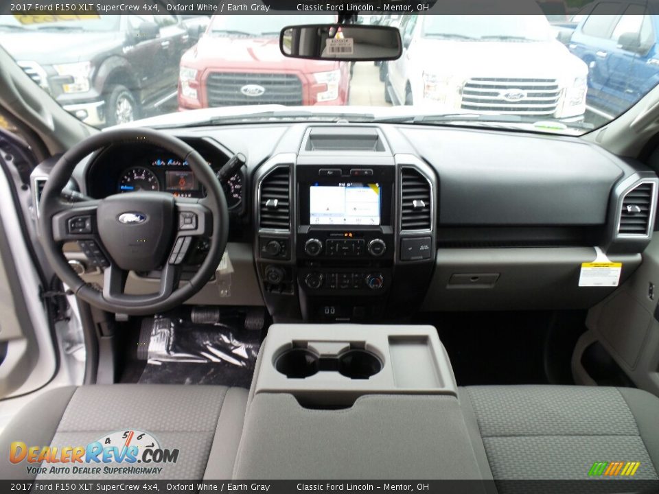 2017 Ford F150 XLT SuperCrew 4x4 Oxford White / Earth Gray Photo #8
