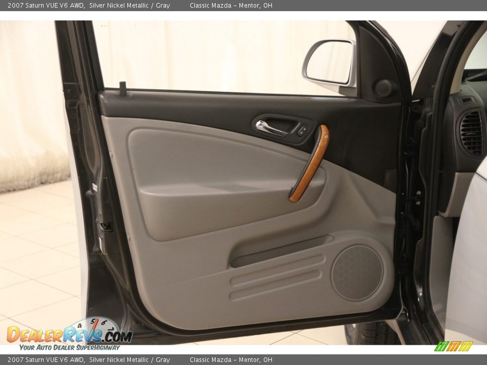 2007 Saturn VUE V6 AWD Silver Nickel Metallic / Gray Photo #4