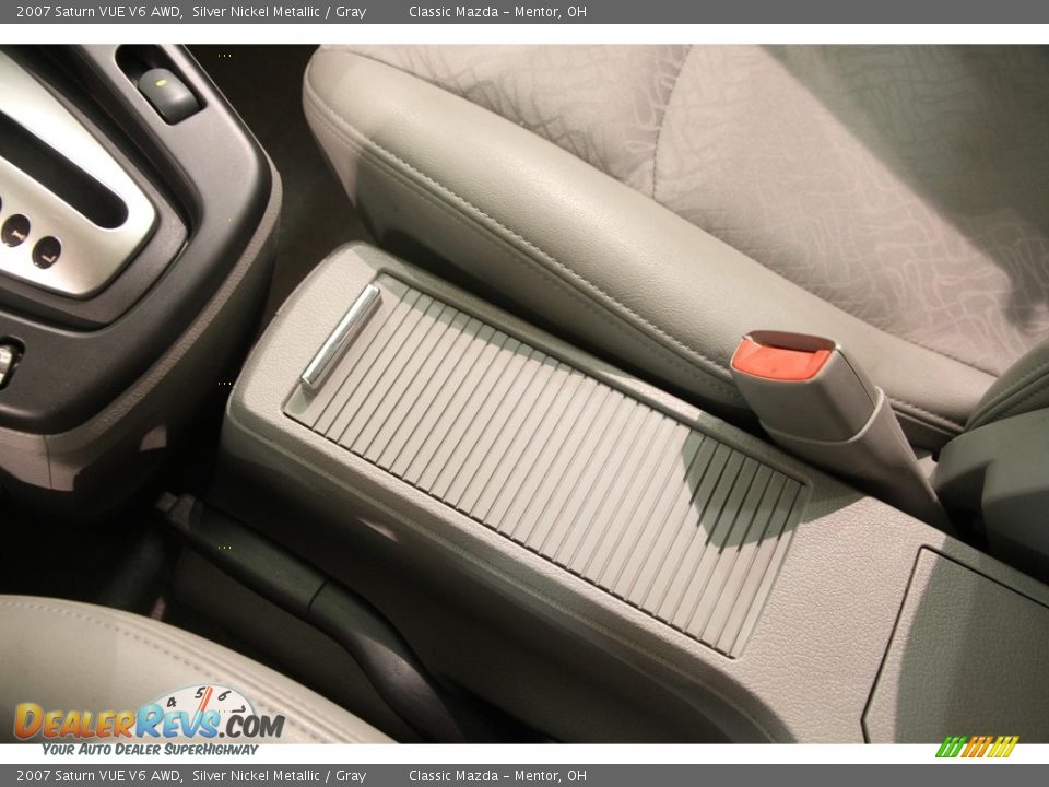 2007 Saturn VUE V6 AWD Silver Nickel Metallic / Gray Photo #10