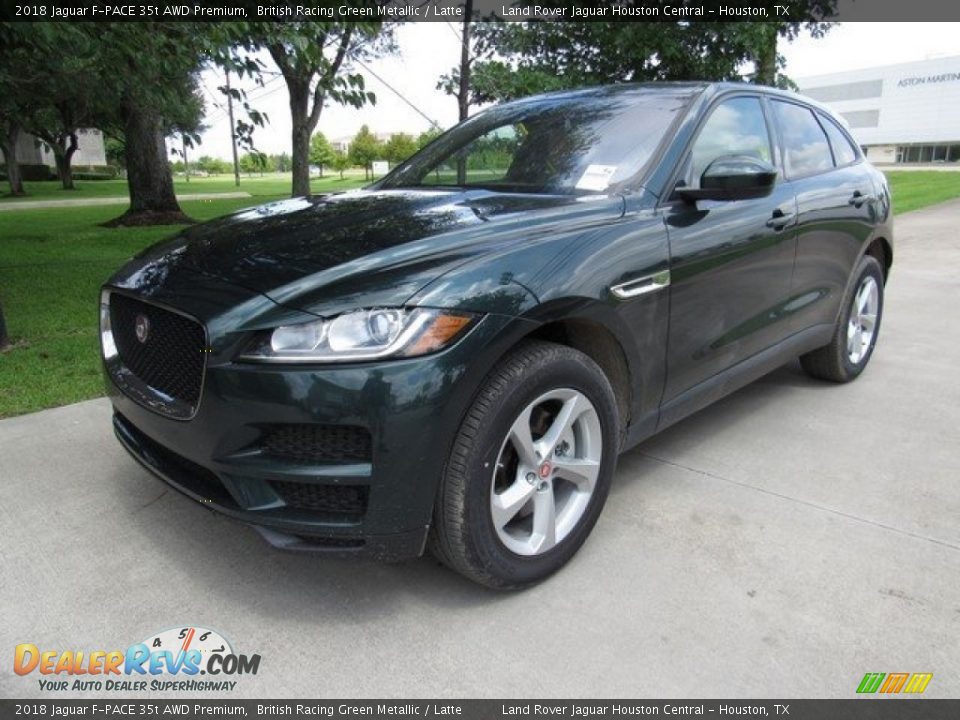 Front 3/4 View of 2018 Jaguar F-PACE 35t AWD Premium Photo #10