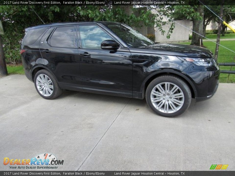 Farallon Black 2017 Land Rover Discovery First Edition Photo #1